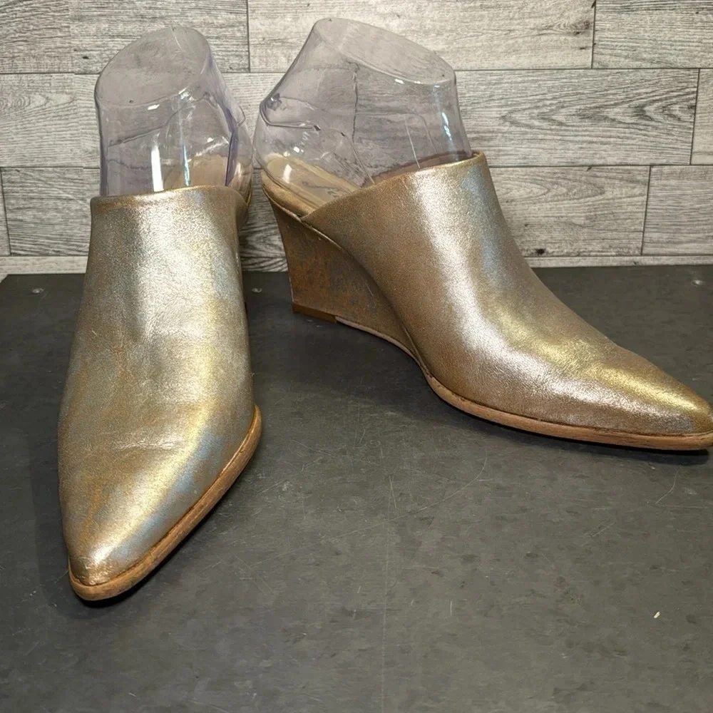 Free People FP Gold Metallic Wedge Galactica Mule Size 37 (US 6.5)